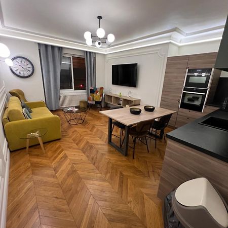 Private Apartments - Champs-Elysees Paris Bagian luar foto