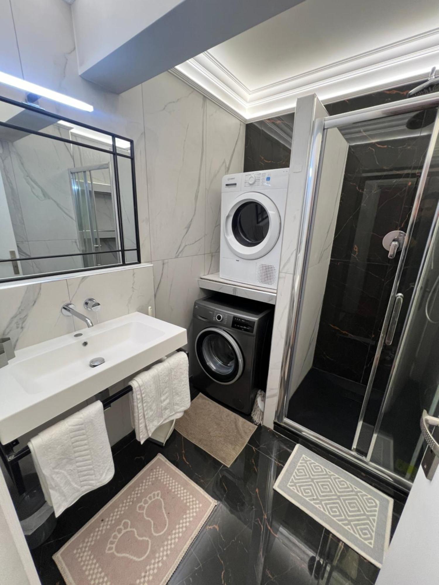 Private Apartments - Champs-Elysees Paris Bagian luar foto