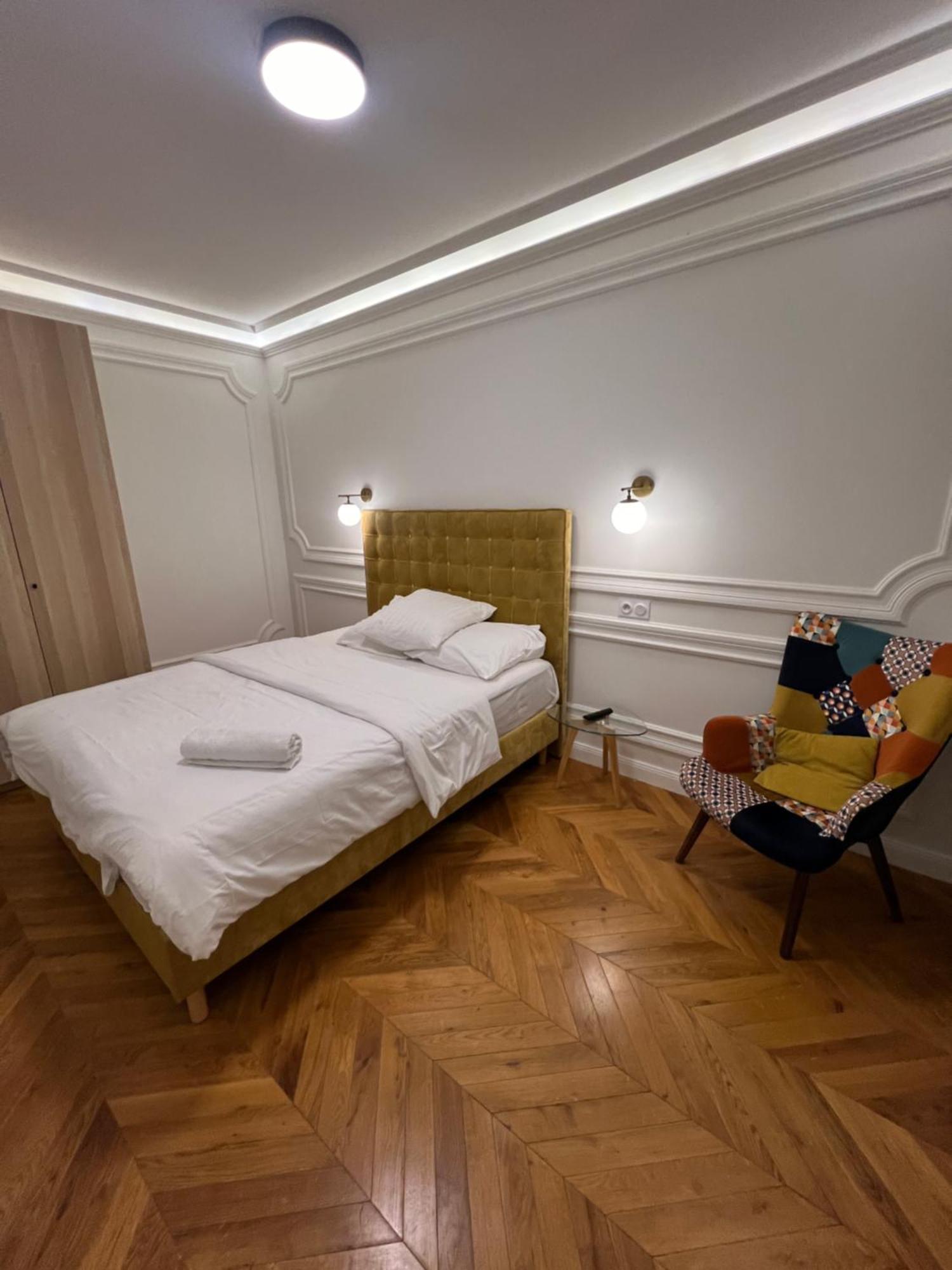 Private Apartments - Champs-Elysees Paris Bagian luar foto