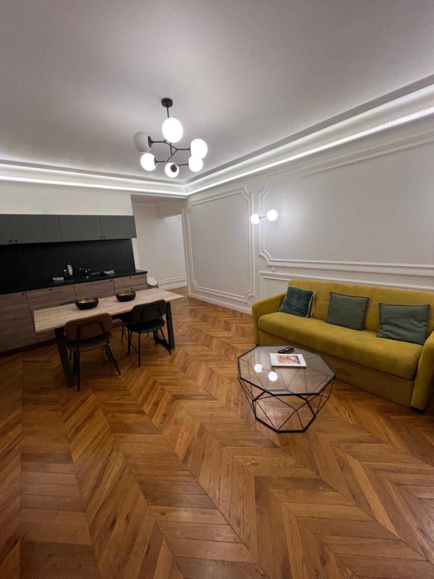 Private Apartments - Champs-Elysees Paris Bagian luar foto