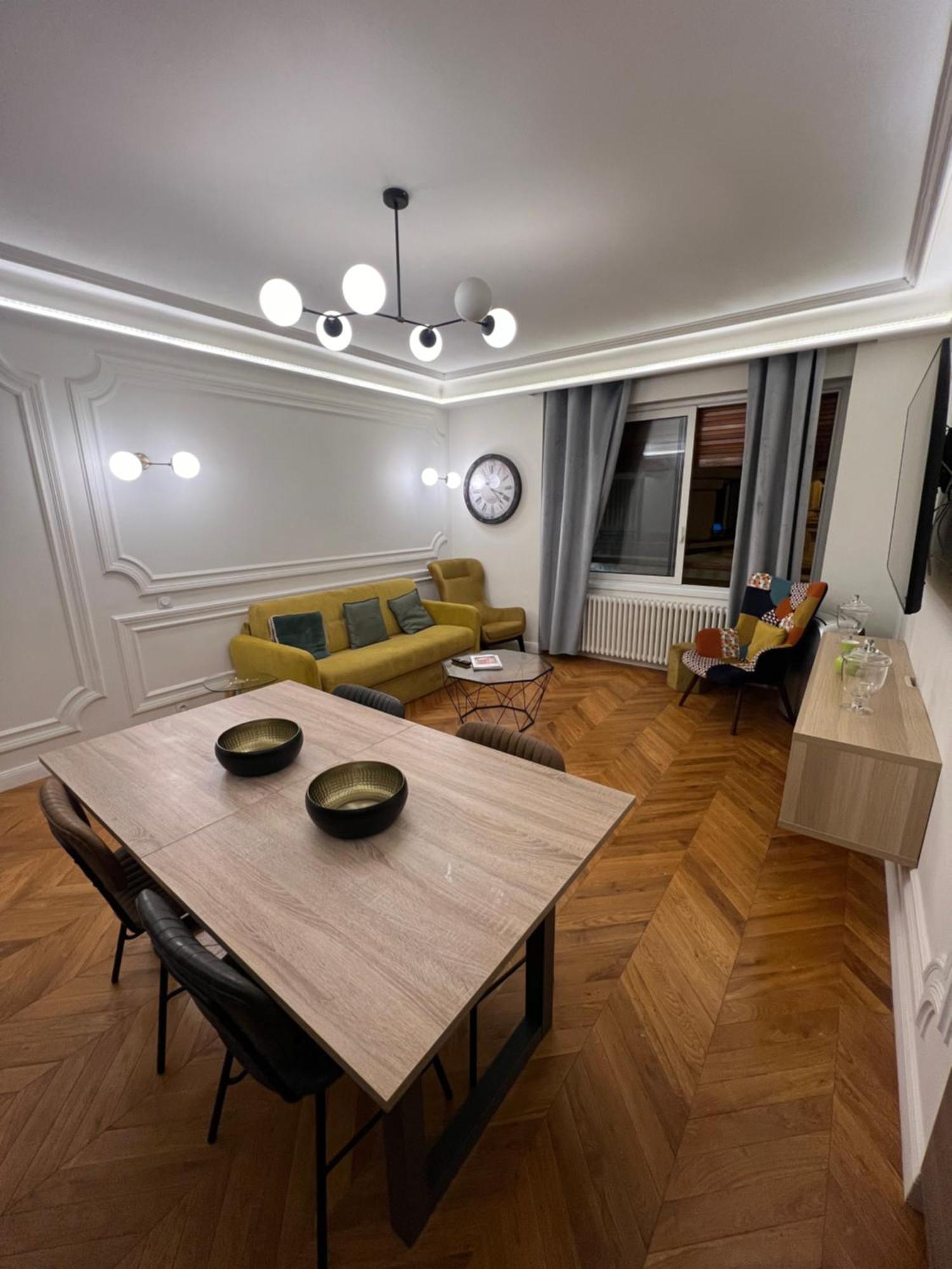 Private Apartments - Champs-Elysees Paris Bagian luar foto